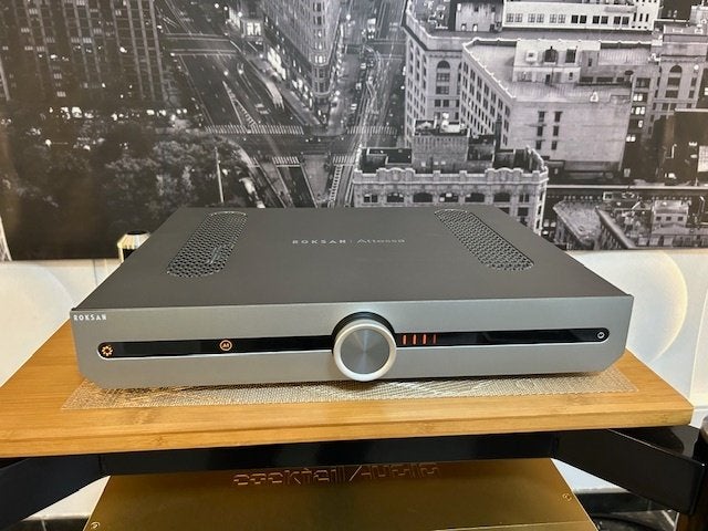 Roksan Attessa amp zeer jong+garantie, Audio, Tv en Foto, Versterkers en Ontvangers, Zo goed als nieuw, 60 tot 120 watt, Stereo