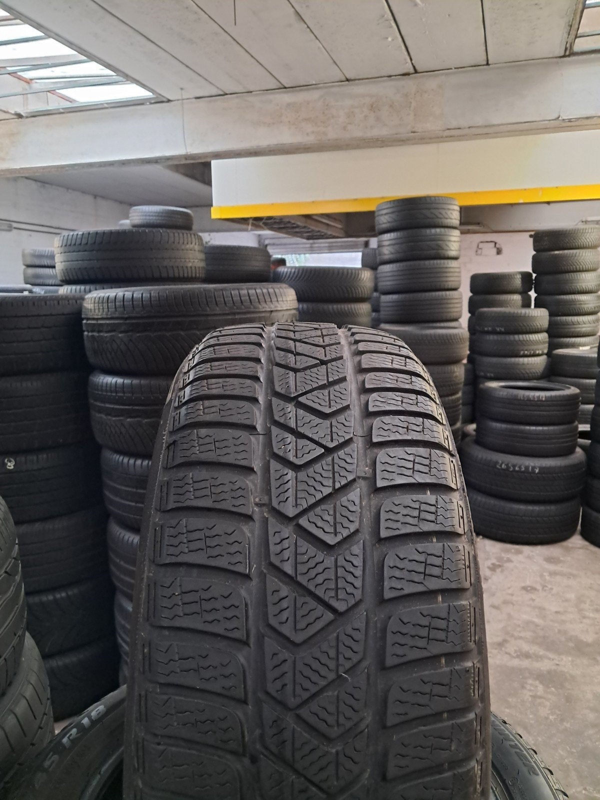 22555r17 225 55 r17 225/55/17 Pirelli Dunlop Hiver avec mont, Autos : Pièces & Accessoires, Enlèvement ou Envoi