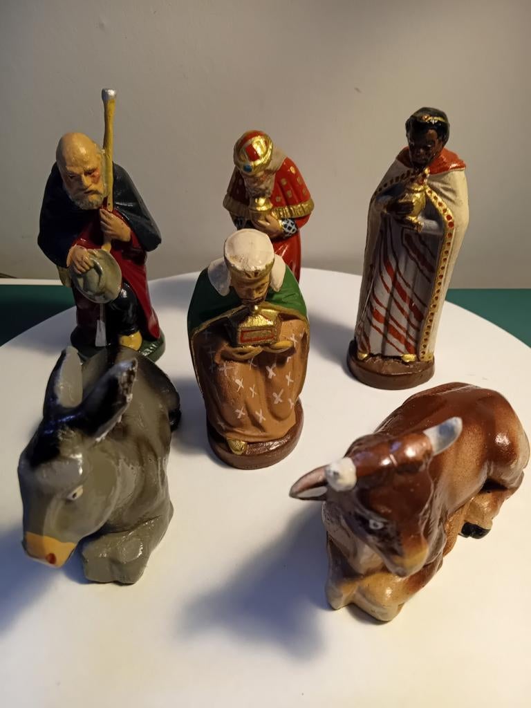 Figurines de la crèche de Beeusaert, Divers, Enlèvement ou Envoi