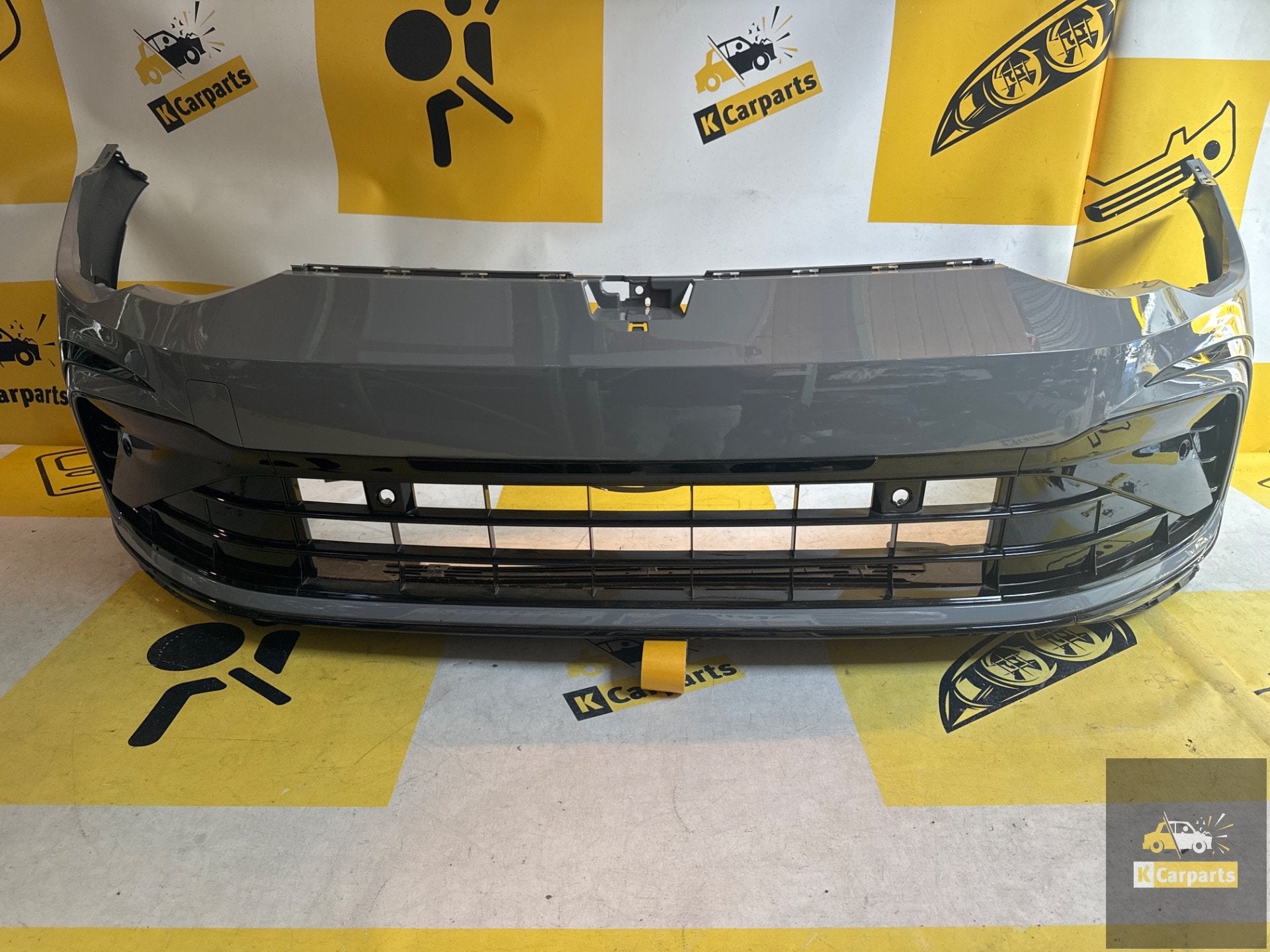 VOLKSWAGEN Golf 8 VIII R-Line Voorbumper 5H0807221G, Gebruikt, Volkswagen AG, Vw@volkswagen.de, Bumper