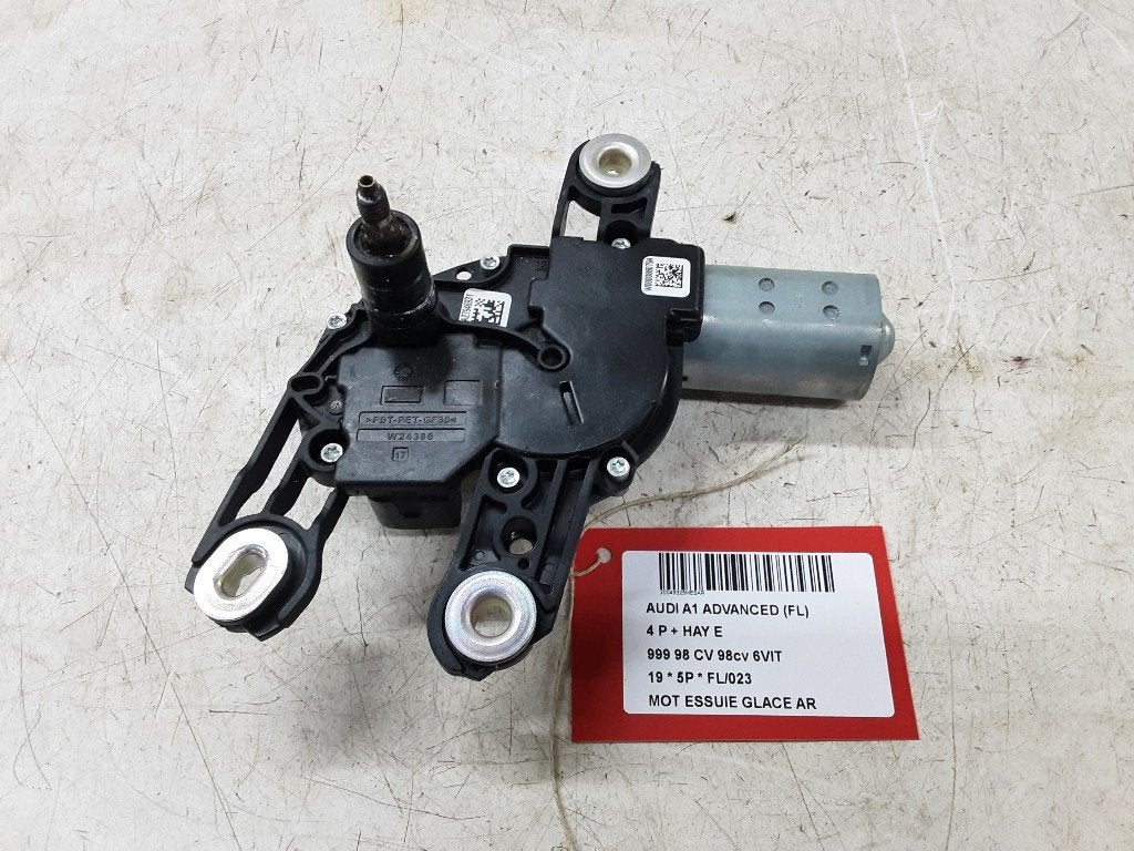 MOTEUR ESSUIE-GLACE ARRIÈRE Audi A1 Sportback (GBA), Mevr. I. Hauben, Audi, Utilisé, Rue de l'Espoir 34 34
4030  GRIVEGNÉE, BE