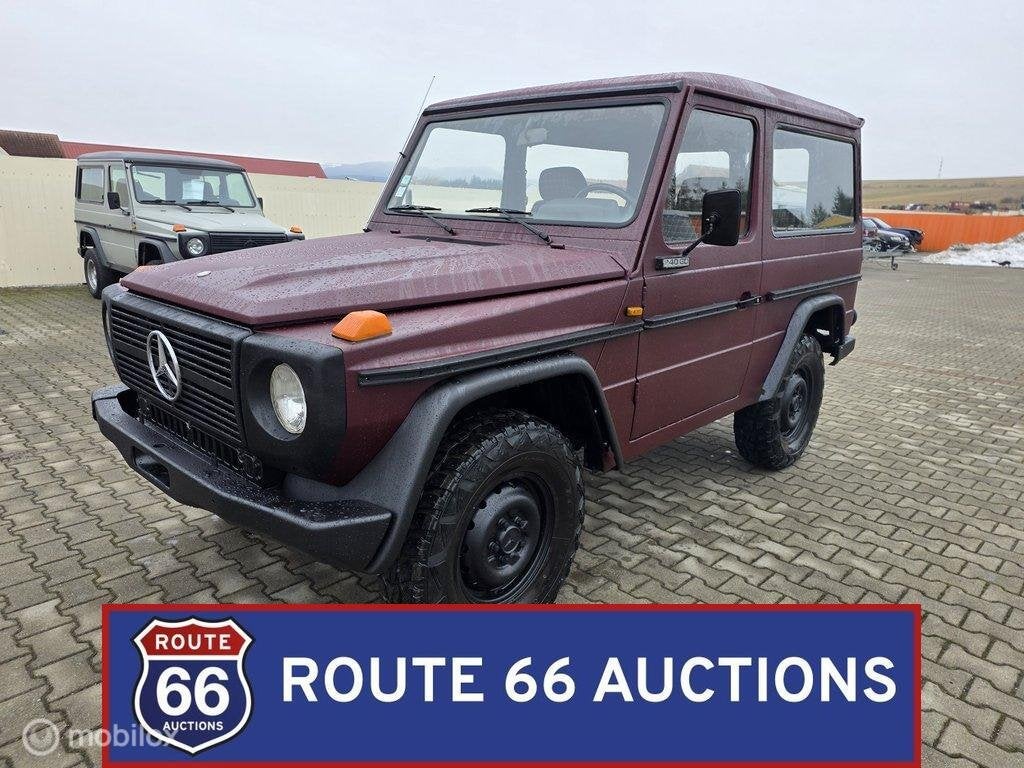 Mercedes-Benz 240 GD | 1981 | Route 66 Auctions, Auto's, Zwart, Mercedes-Benz, Bedrijf, Handgeschakeld