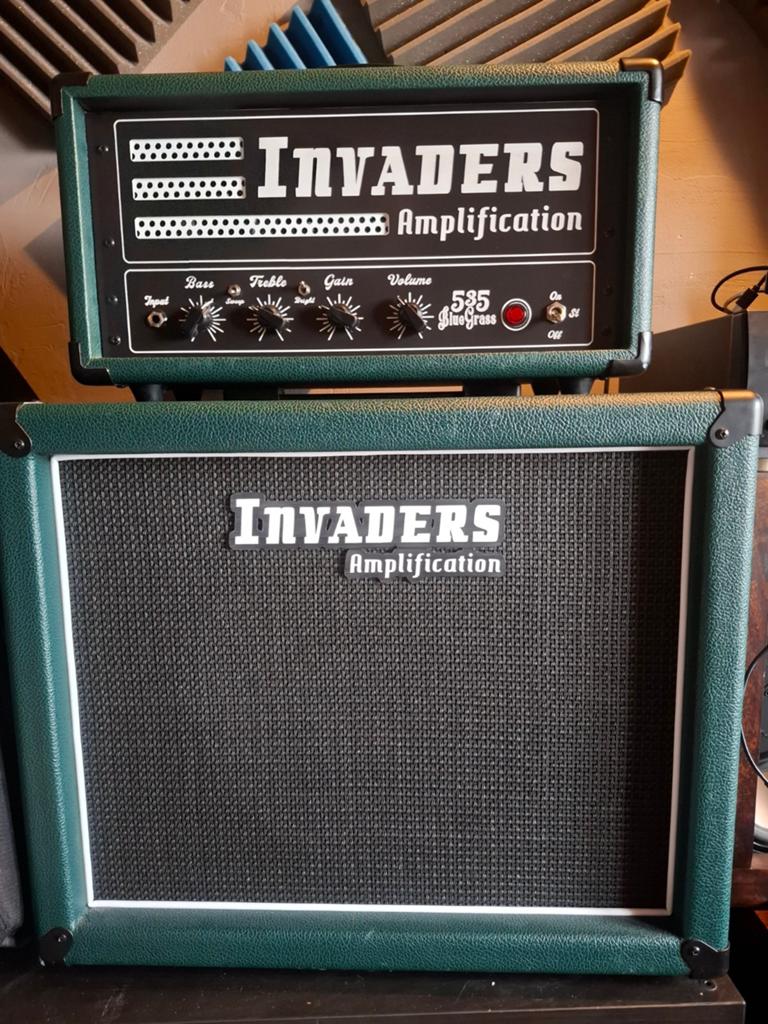 Invader bluegrass, Musique & Instruments, Utilisé, Guitare