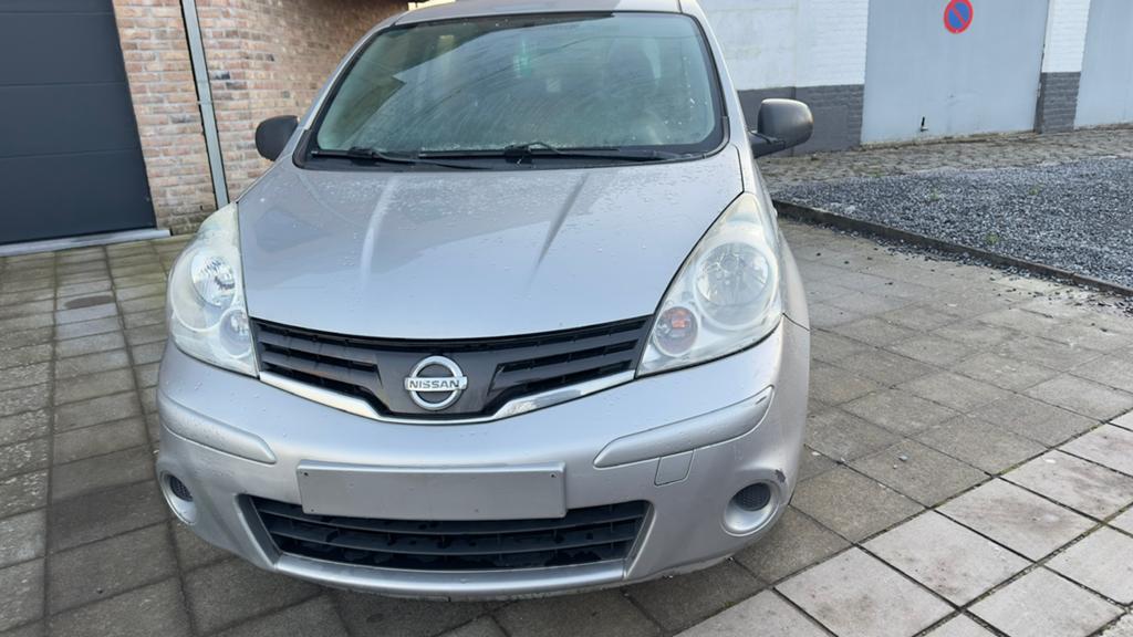 Nissan Note 1.5 diesel*2011*Euro5* 266.000km* A/C, Auto's, Nissan, Euro 5, 4 cilinders, Bedrijf, 66 kW