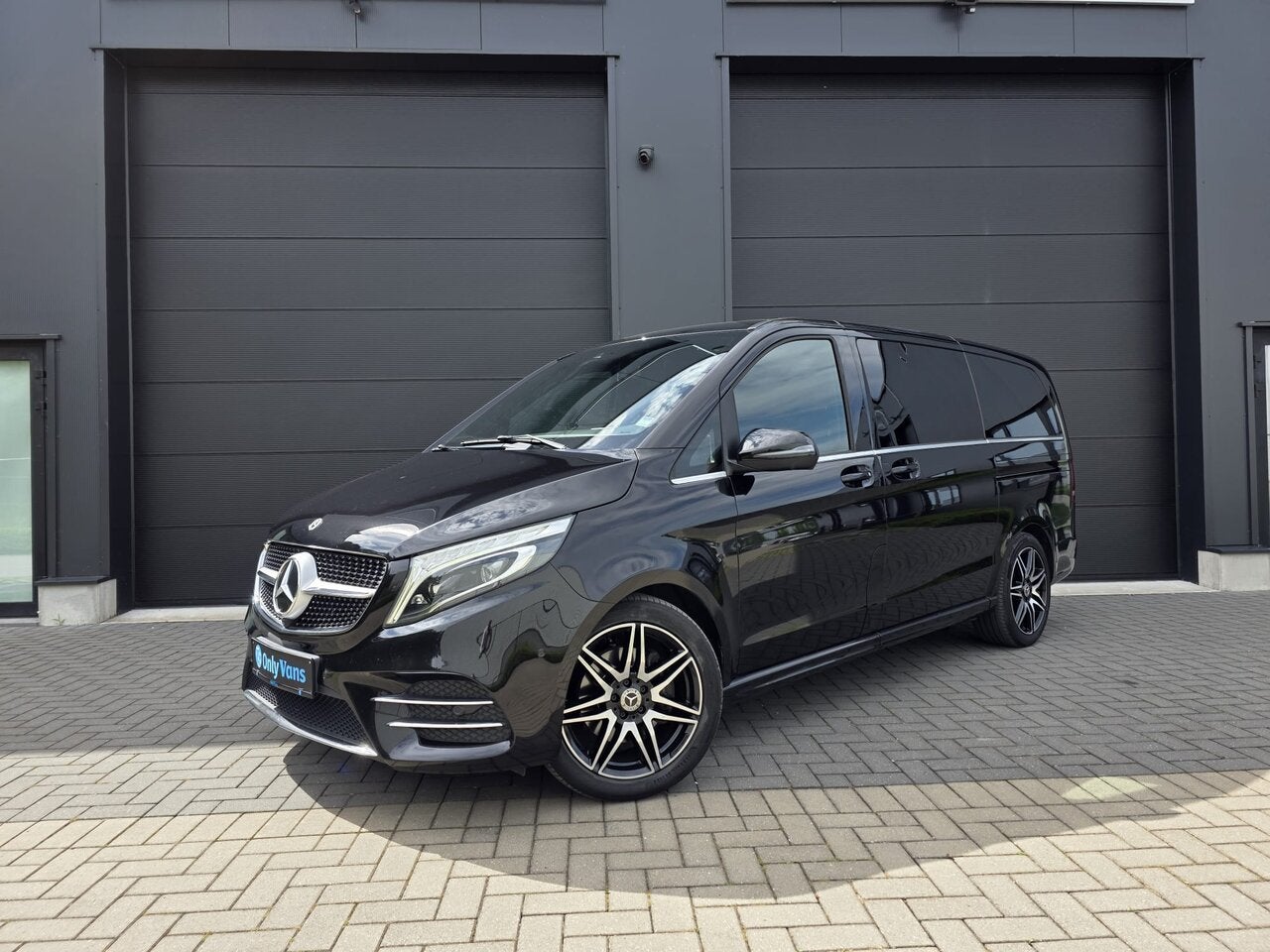 Mercedes-Benz V 250 V250d dubbel cab / AMG / 9 traps automa, Autos, Achat, Euro 6, Entreprise, 0 kg