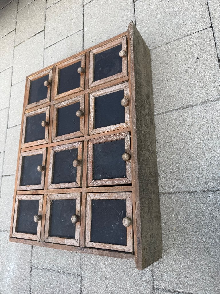 houten wandkast, ladekast 12 laden met krijtbordjes +4 haken, Ophalen, Gebruikt, Minder dan 25 cm, Minder dan 100 cm