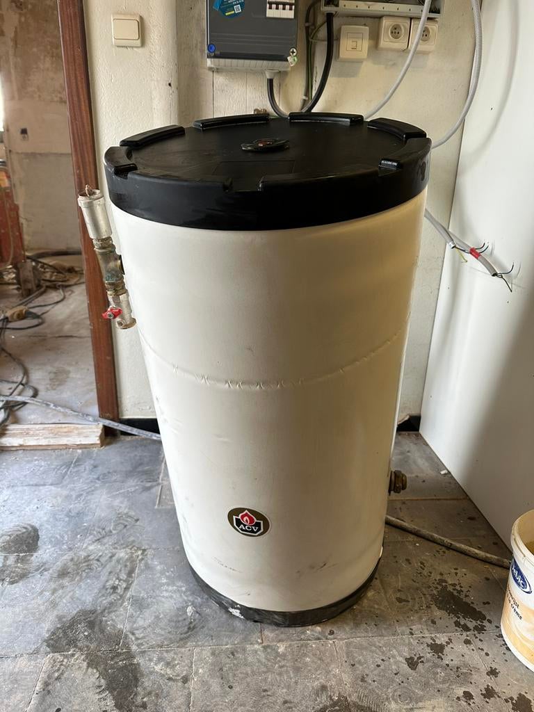 Boiler, 100 litres ou plus, Enlèvement, Utilisé, Boiler