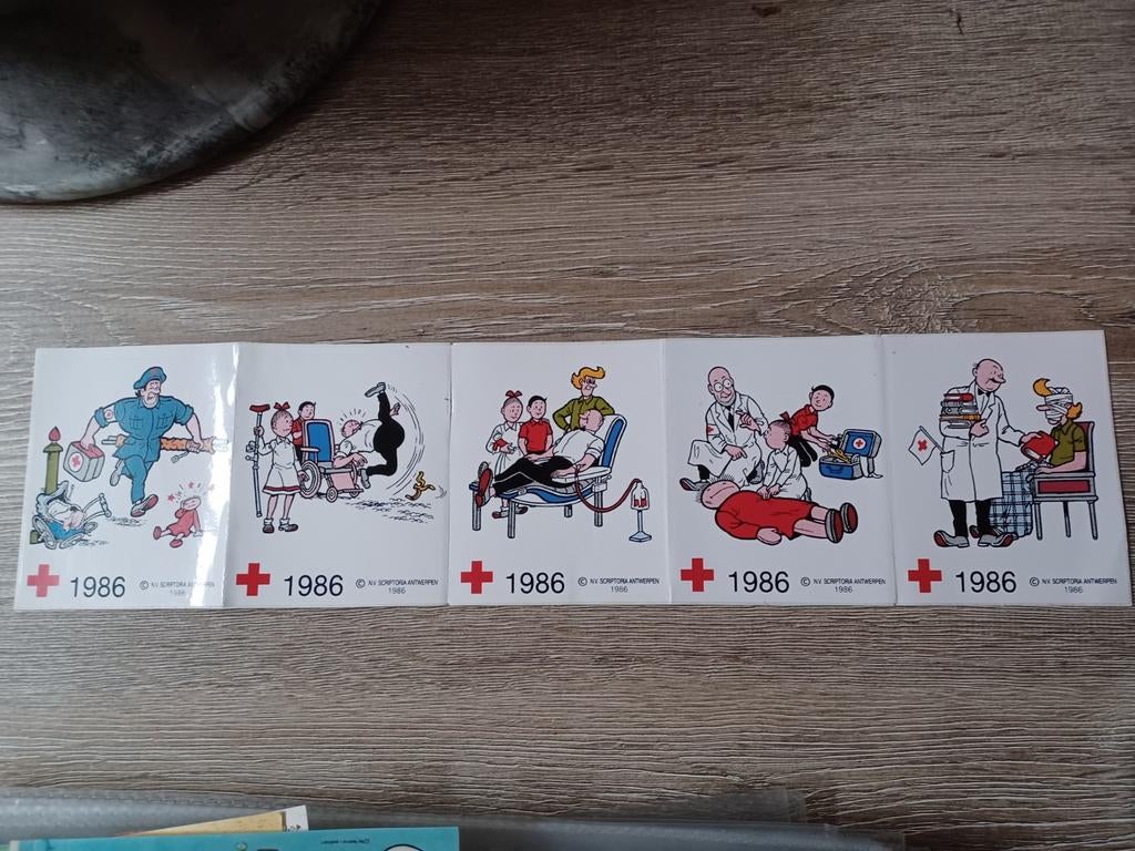 Sticker Suske en Wiske - Rode kruis 1986, Verzamelen, Ophalen of Verzenden