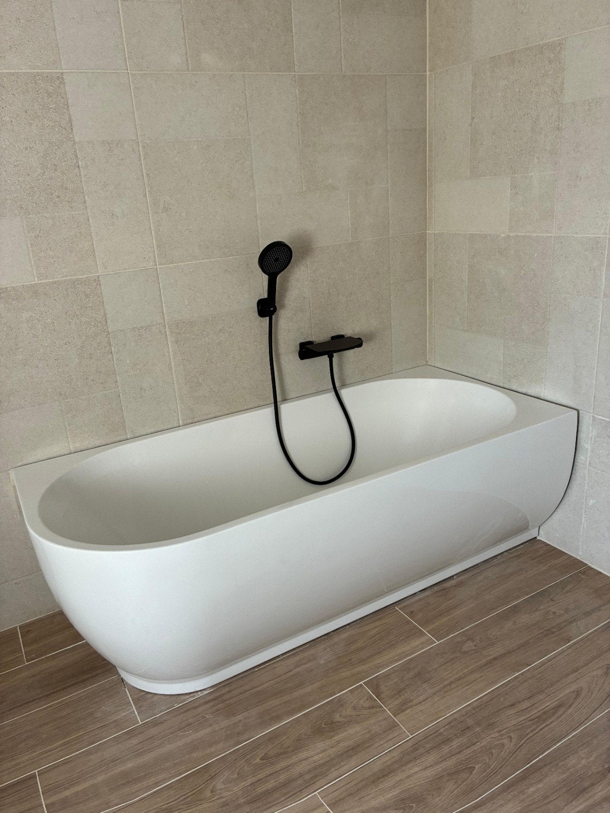 Baignoire d'angle, Enlèvement