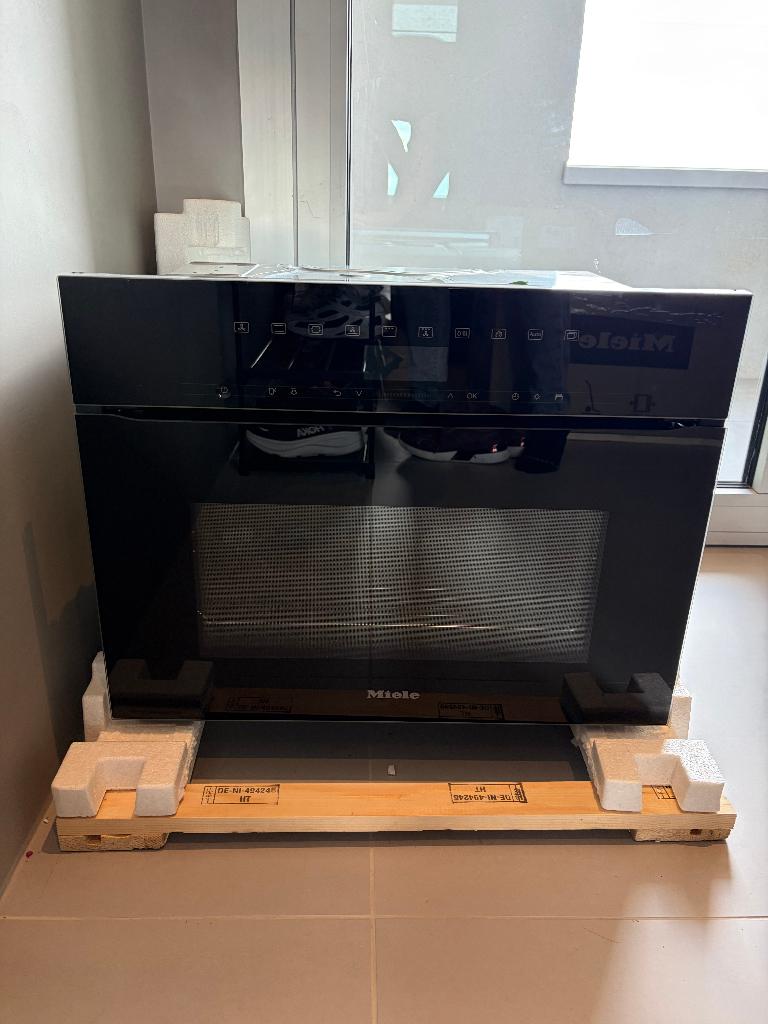 Nieuwe Miele oven / € 500 korting /Ophalen in Leuven, Neuf, Encastré, Enlèvement, 45 à 60 cm