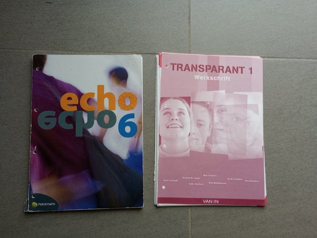 2 manuels scolaires : religion, Livres, Enlèvement, Utilisé, Autres niveaux, Religion et Philosophie