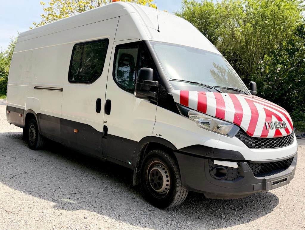 Iveco Daily 35C14NSV MPI-CNG L4/H3, Autos, 100 kW, Entreprise, Boîte manuelle, Entretenue par le concessionnaire