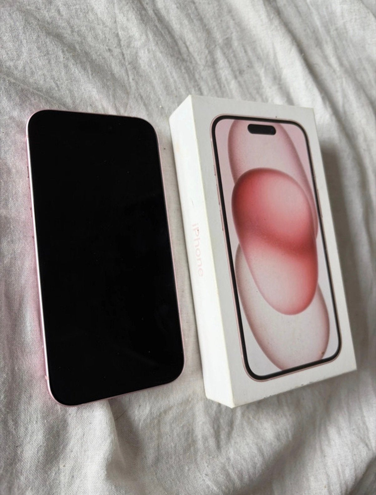 Iphone 15 - roze, Telecommunicatie, 128 GB, IPhone 15, Refurbished, 78 %