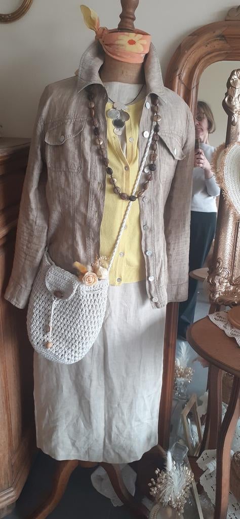 Vêtements dame en lin, Enlèvement