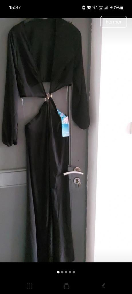 Robe de plage nouvelle jamais portée, Enlèvement
