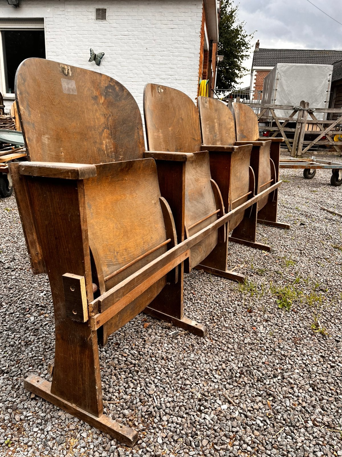 Oude bankje ( cinema bank) (wachtkamer stoelen), Antiek en Kunst, Ophalen