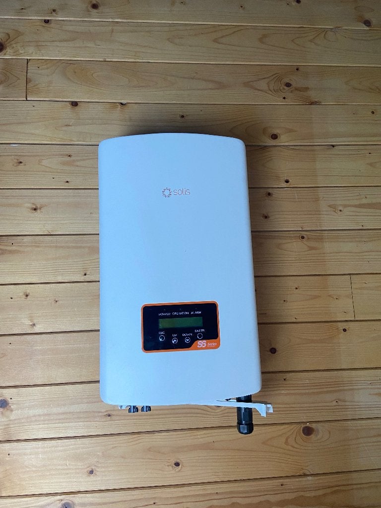 SOLIS 2.5K-S6 Monophasé | Onduleur de chaîne | Âge de 6 mois, Enlèvement, Comme neuf