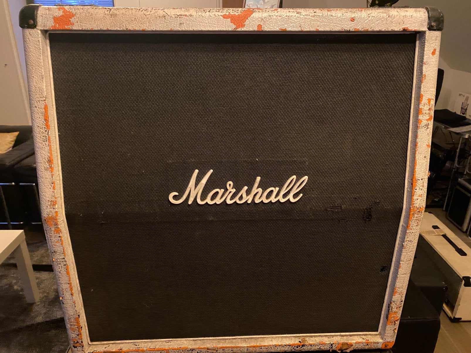 Marshall modèle 1960 4x12 pouces (début des années 70), Enlèvement, Utilisé