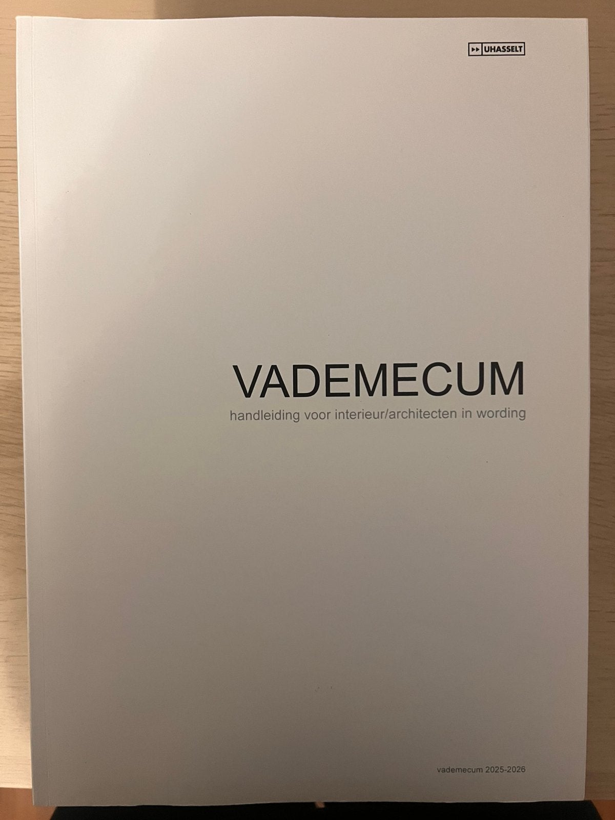 Vademecum (interieur)architectuur, Antiek en Kunst, Ophalen of Verzenden