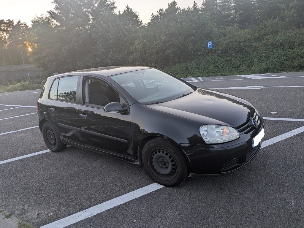 Volkswagen Golf 5 bj 2005, Auto's, Voorwielaandrijving, Stof, Zwart, Zwart