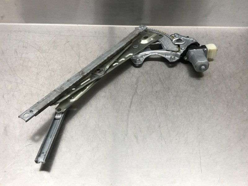 MECANISME VITRE ARRIÈRE GAUCHE Nissan Murano (Z51), DENSO EUROPE B.V., Info@denso.nl, Utilisé, Hogeweyselaan 165
1382 JL  Weesp, NL