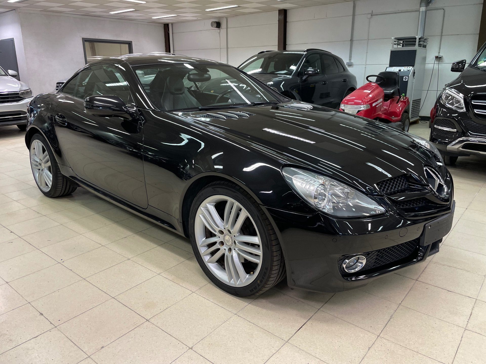 Mercedes-Benz SLK SLK 200 EDTION 6-VERSN /LEDER/AIRCO/GPS/AL, Cuir, Achat, 135 kW, Entreprise