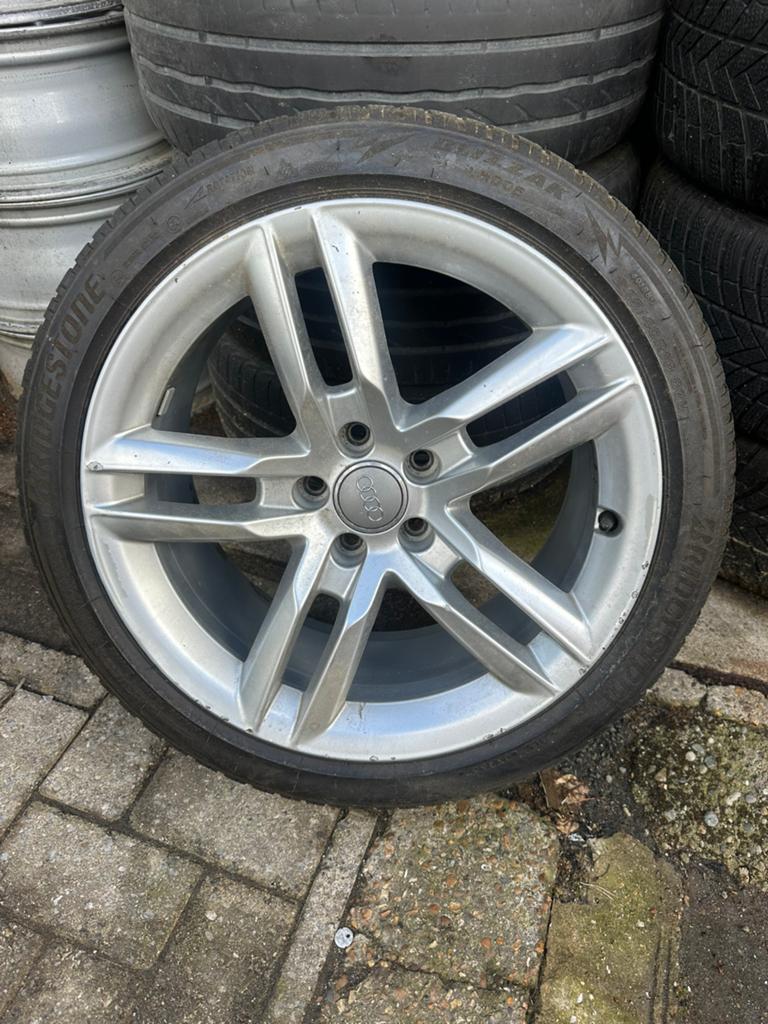 Audi Velgen 18 Inch, Auto-onderdelen, Banden en Velgen, Ophalen, 18 inch, 245 mm, Banden en Velgen