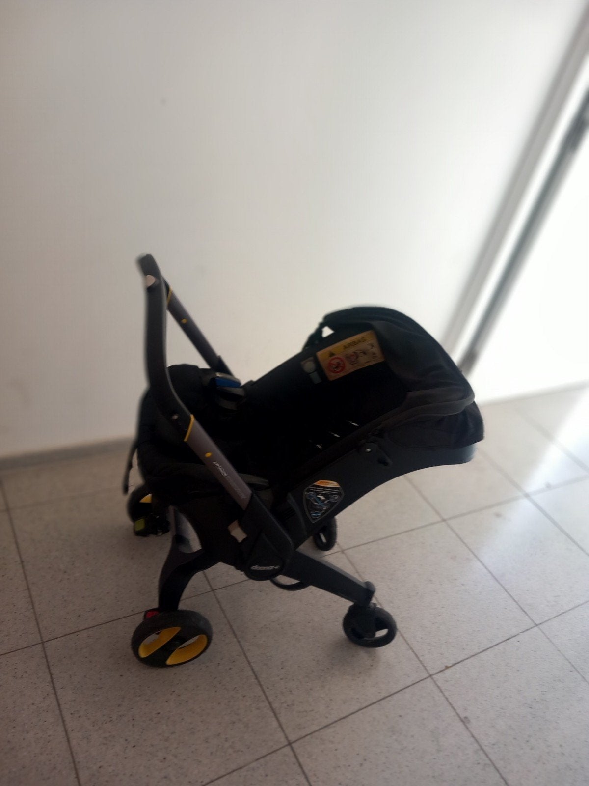 Doona 2-in-1 kinderwagen/autostoeltje, Ophalen of Verzenden, Zo goed als nieuw, Met autostoeltje, Kinderwagen