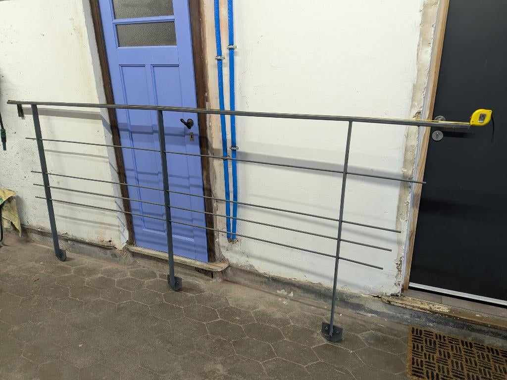 Garde corp acier 304cm à rafraichir, Bricolage & Construction, Enlèvement, Utilisé, Autres métaux