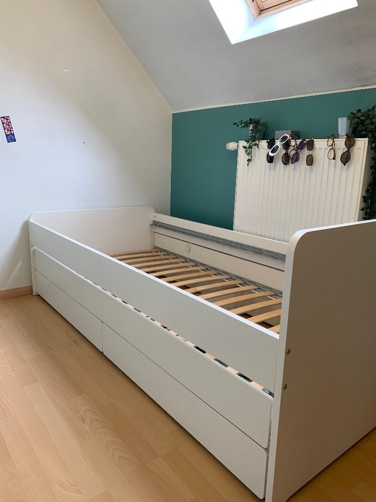 Uitschuifbed Ikea, Huis en Inrichting, Slaapkamer | Bedden, Gebruikt, Eenpersoons, 90 cm, 200 cm, Hout, Wit, Verstelbaar, Ophalen
