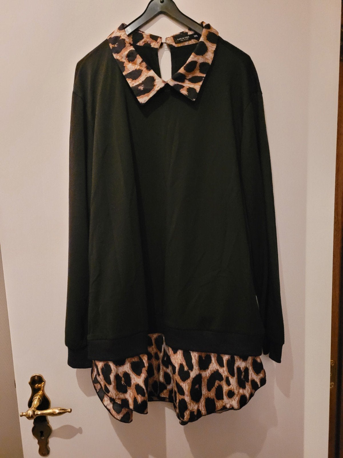 damestrui lange mouw maat 48 nieuwstaat, Kleding | Dames, Ophalen of Verzenden, Zo goed als nieuw, Zwart, Trui of Vest