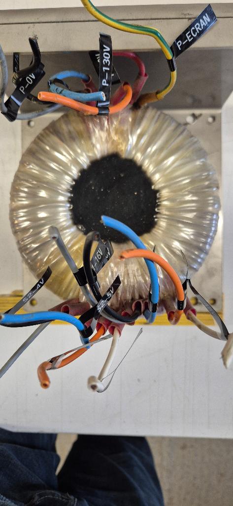 Varia alimentation pour électronique labo, Enlèvement, Utilisé