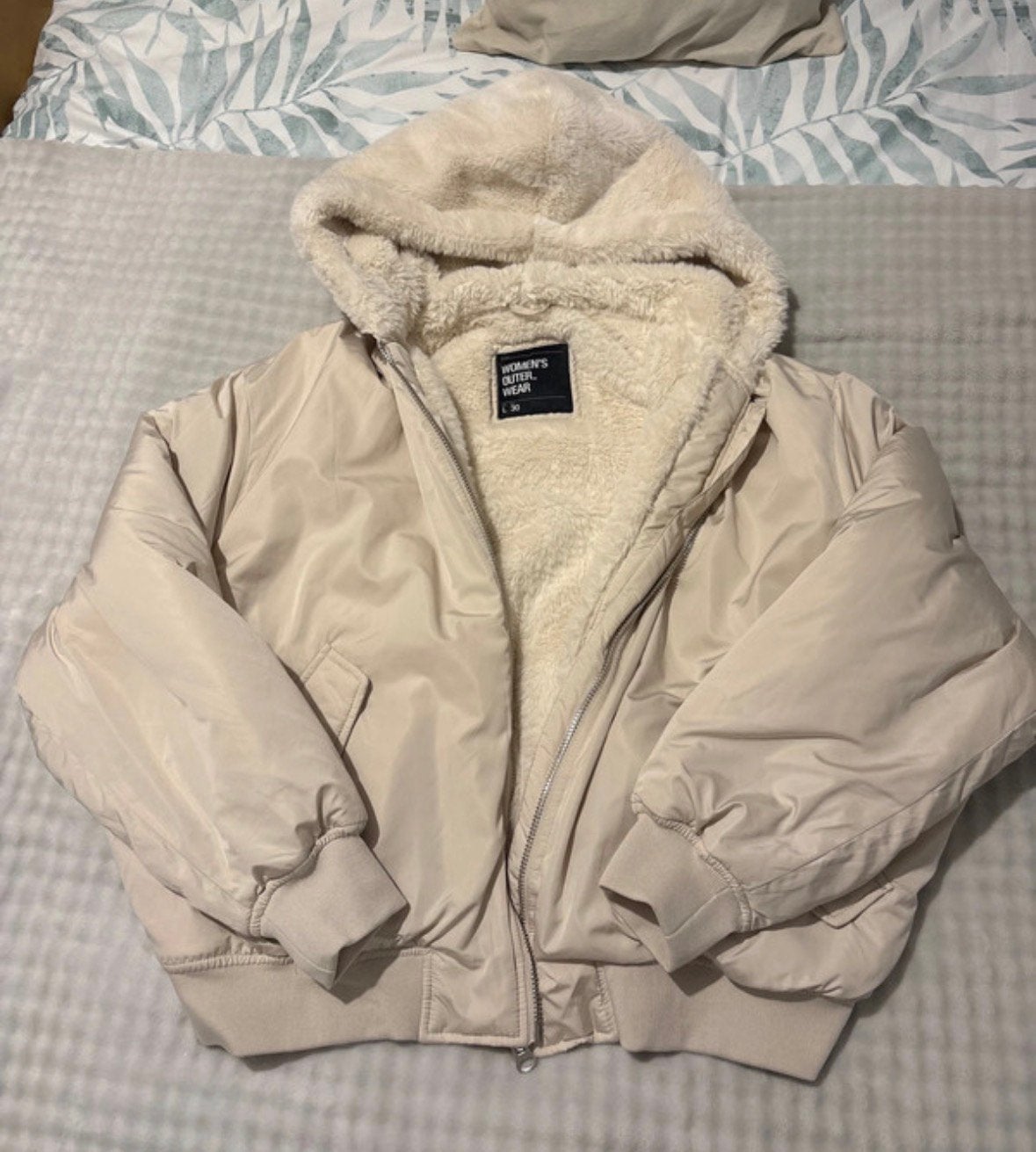 Manteau taille L, Ophalen, Zo goed als nieuw