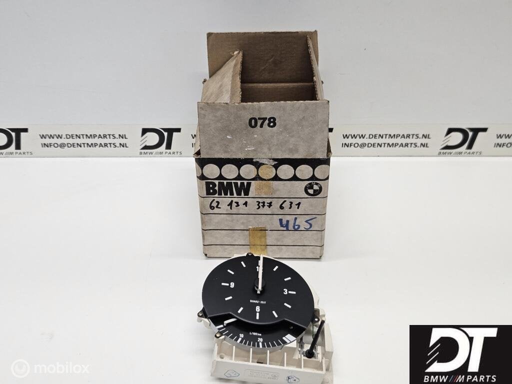 Clock w.fuel economy control L/100KM BMW E28 62131377631, Nieuw, Ophalen of Verzenden