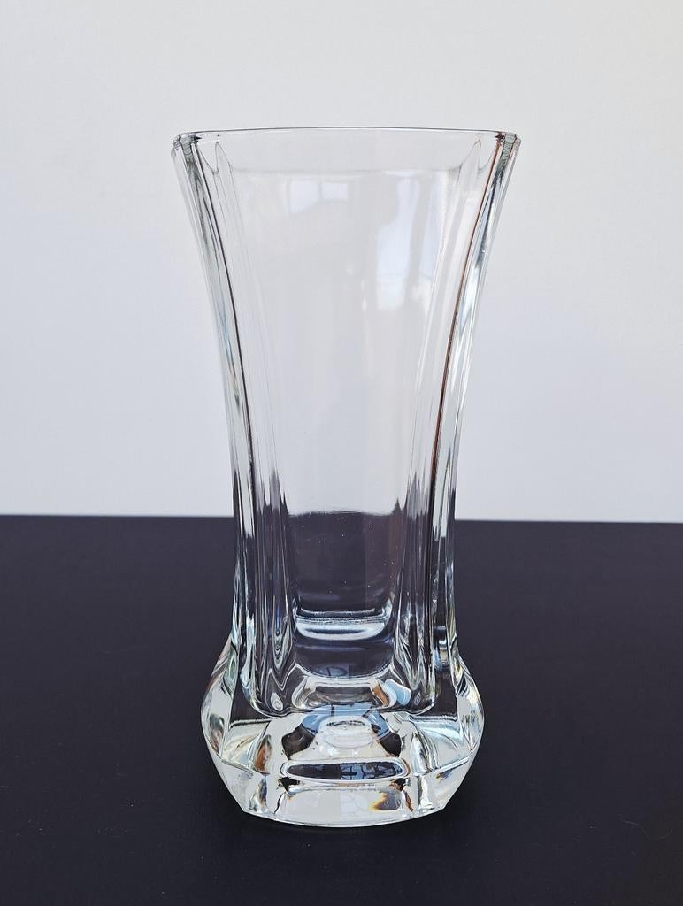 Vintage kristallen vaas Luminarc France, Antiek en Kunst, Antiek | Glaswerk en Kristal, Ophalen of Verzenden