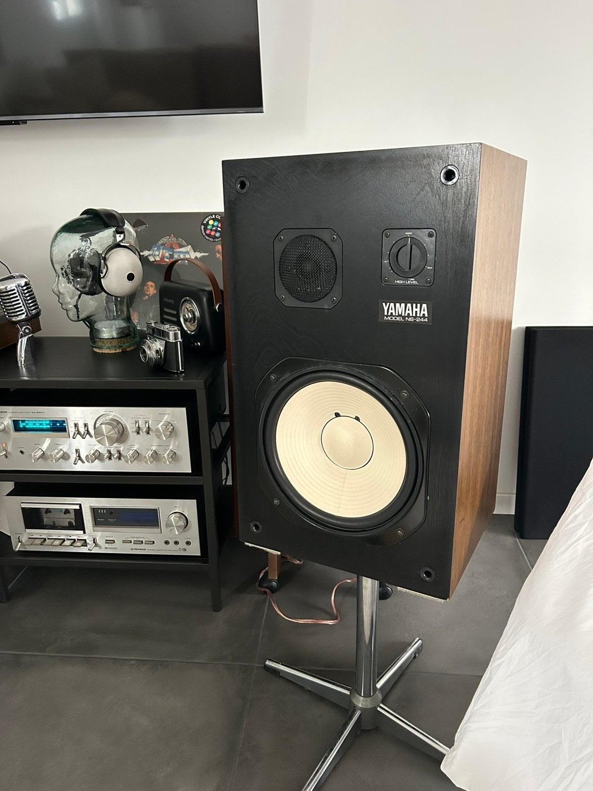 Yamaha monitor NS-244, Enlèvement, Comme neuf, Haut-parleurs Frontaux, Arrière ou Stéréo, Autres marques