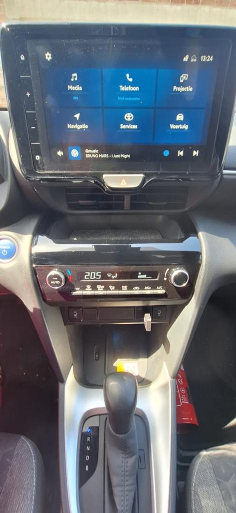 Toyota Yaris Cross, Auto diversen, Autoradio's, Ophalen