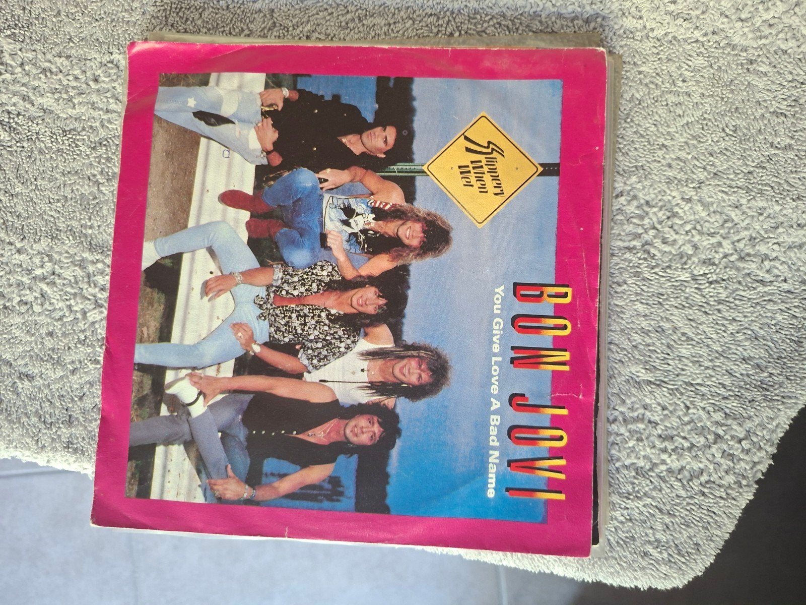 Bon jovi you gave love a bad name, Enlèvement ou Envoi, 7 inch, Utilisé, Housse de protection extérieure