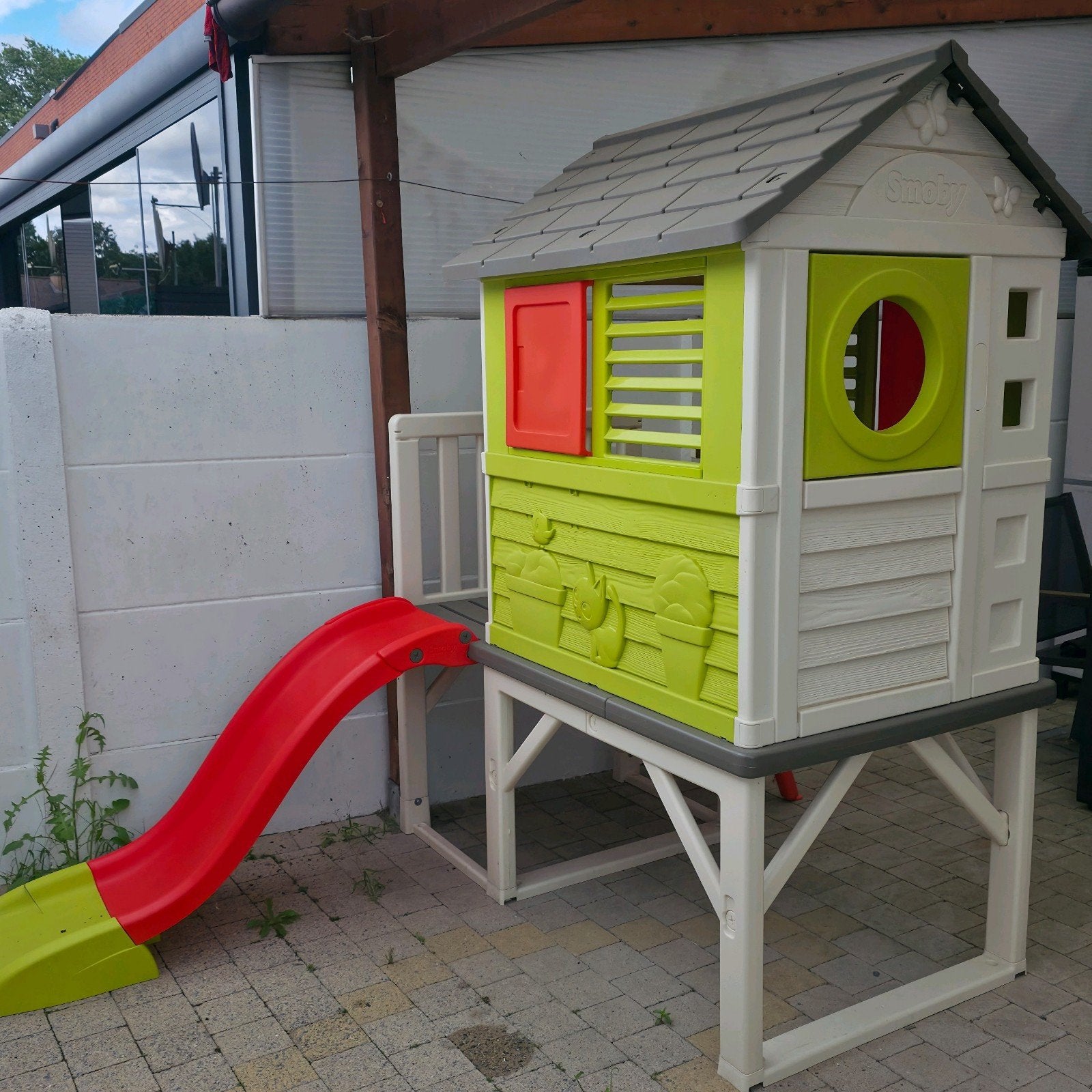 Smoby Speelhuis met glijbaan, Ophalen, Zo goed als nieuw, Glijbaan