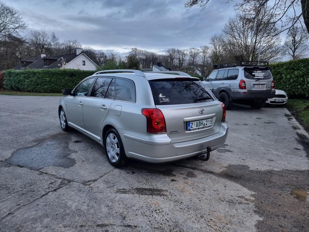 Toyota Avensis 2.0 Diesel | Garantie | Betrouwbaar, Auto's, Voorwielaandrijving, Stof, Avensis, 4 cilinders