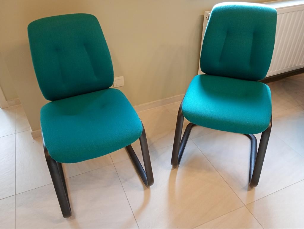 Blauwe stoelen, Ophalen, Blauw