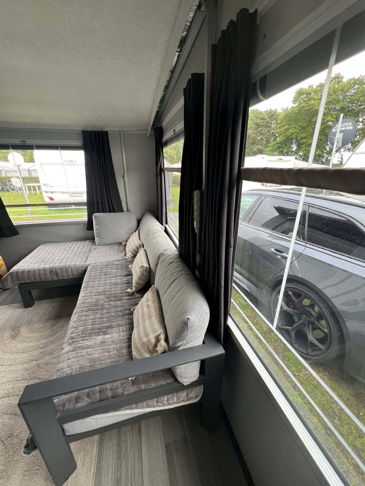 Loungebank, Ophalen, 6 zitplaatsen, Aluminium, Zo goed als nieuw