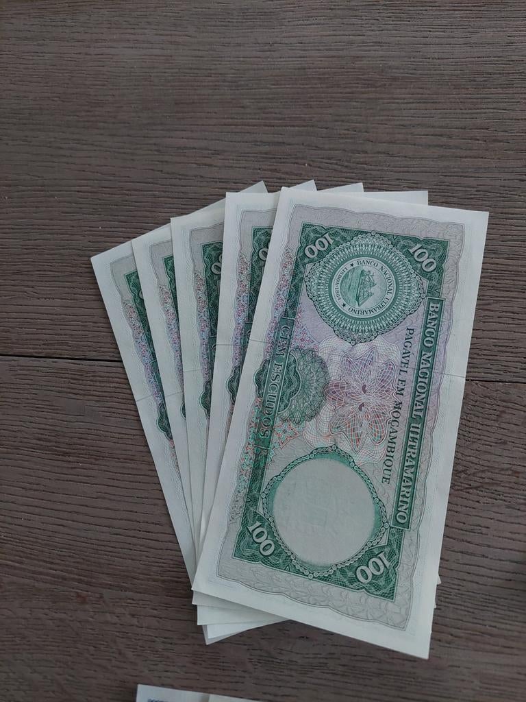 buitenlandse bankbiljetten UNC, Ophalen, Bankbiljetten