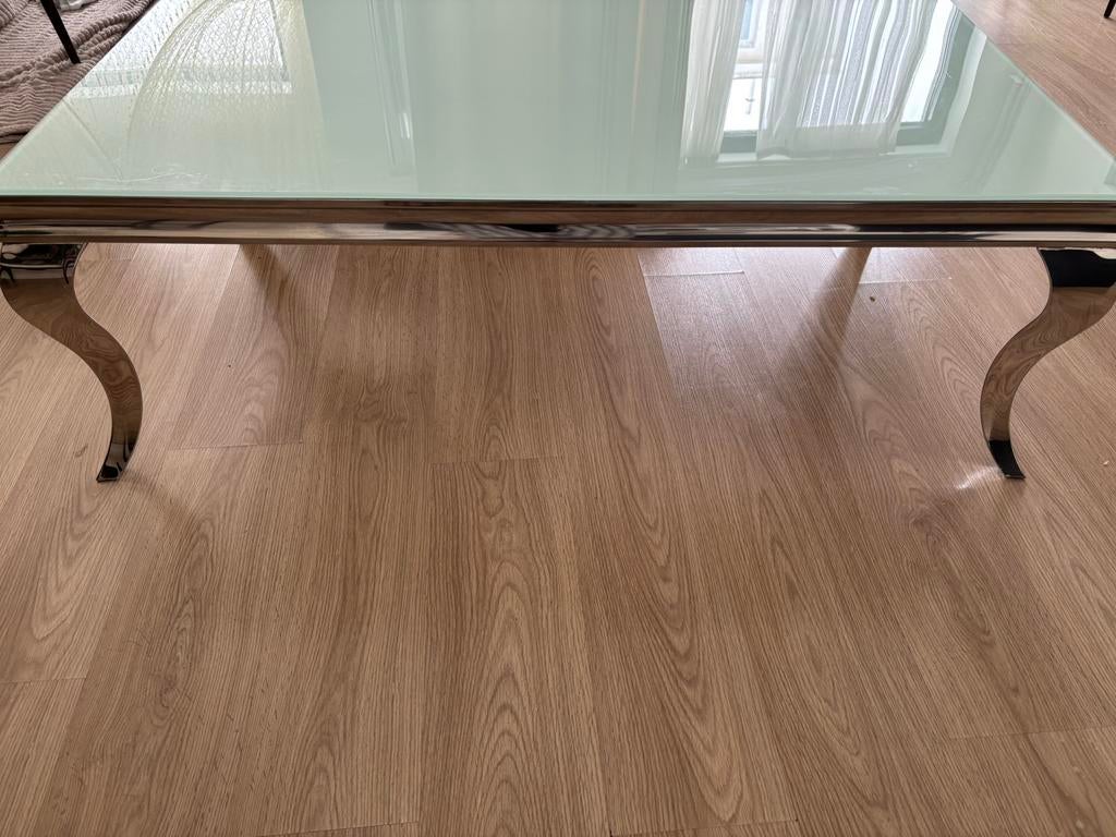 Une petite table blanche, 100 à 150 cm, Verre, Comme neuf, Enlèvement