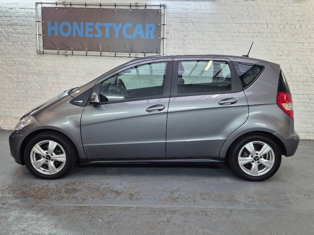 Mercedes A160 benz.Euro5-2011-1eig-69000km-Topstaat-Garantie, Auto's, Zwart, 4 cilinders, 5 deurs, Verwarmde buitenspiegels