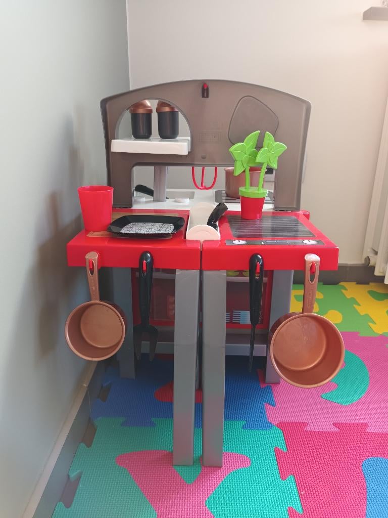 Keukentje met toebehoren, Ophalen, Zo goed als nieuw, Kunststof, Speelkeuken
