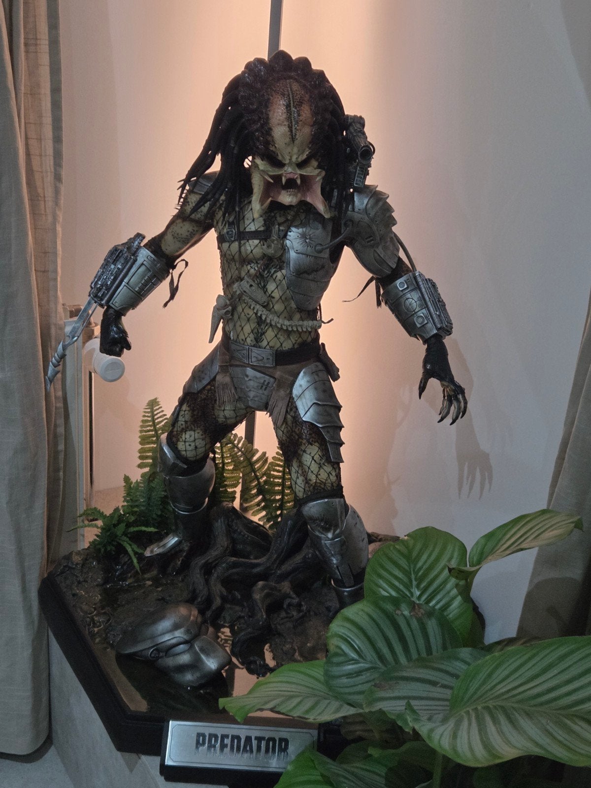 Predator cinemaquette, Collections, Lord of the Rings, Enlèvement ou Envoi