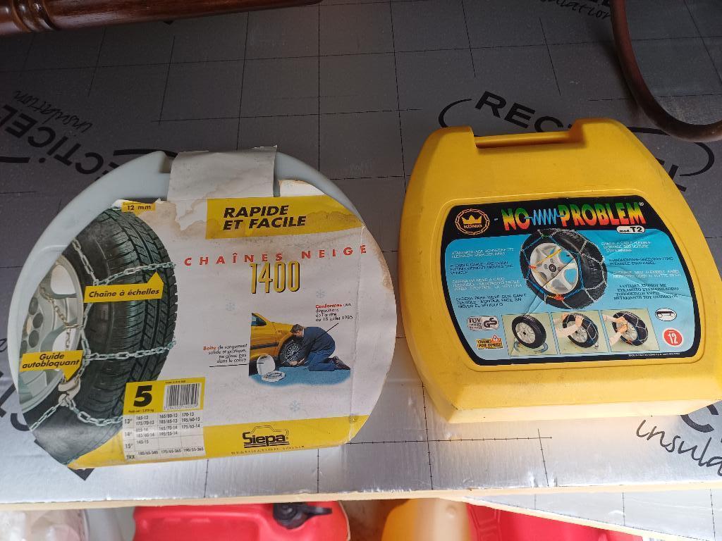 2 kits chaines neige pour voiture neuf, Enlèvement, Neuf