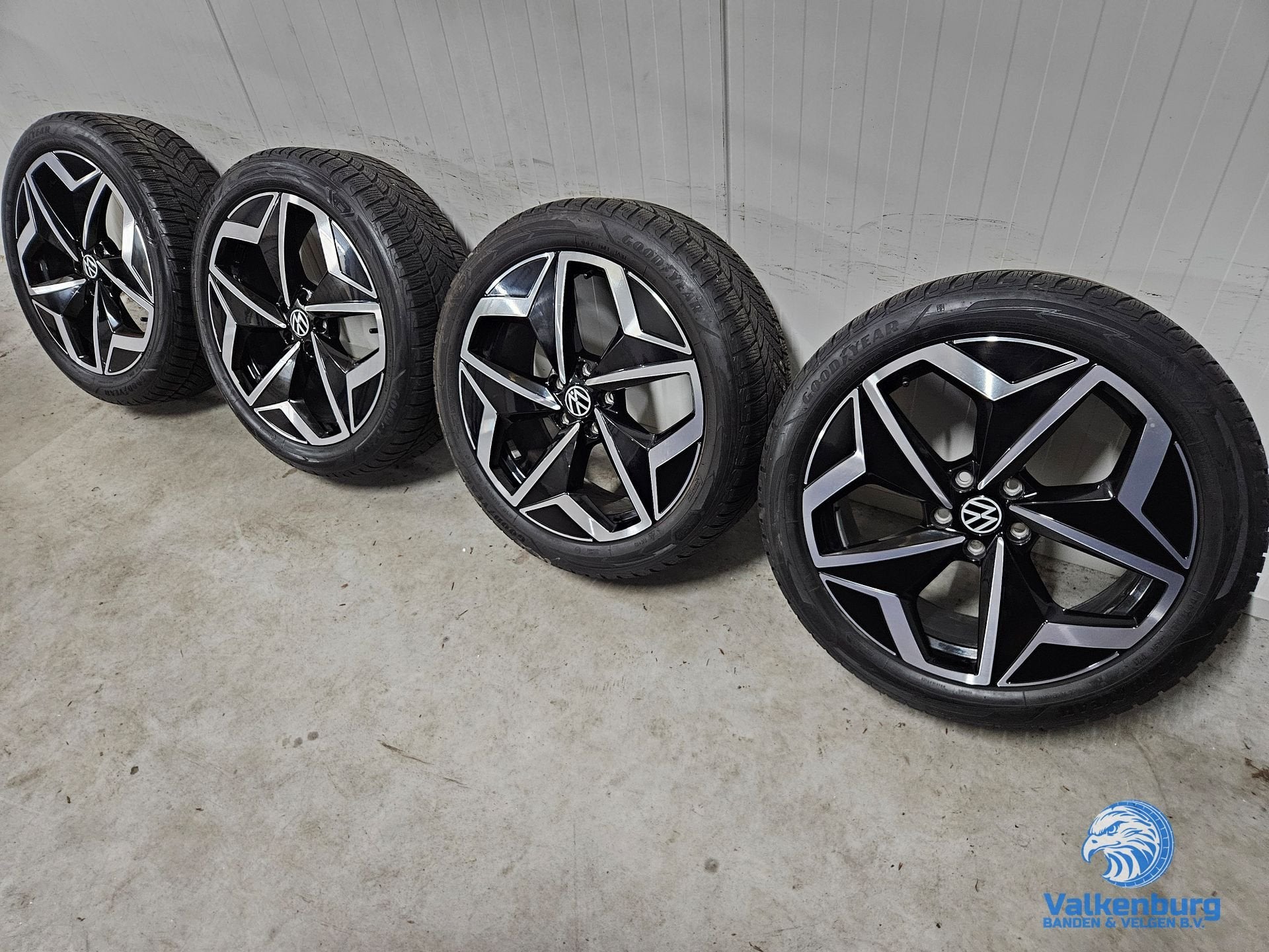 7mm! Originele VW Volkswagen ID.3 Andoya 19 inch zwarte velg, Auto-onderdelen, Banden en Velgen, Banden en Velgen, Winterbanden