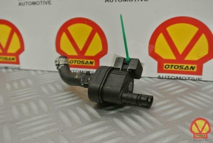 installation de vide de valve d'audi a3 8v 2.0tdi 06h906517k, AUDI AG, Auto-Union-Strasse 1
85045  Ingolstadt, DE, Audi, Utilisé